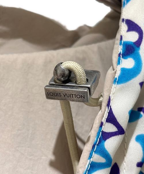 LOUIS VUITTON（ルイ ヴィトン）LOUIS VUITTON (ルイ ヴィトン) リバーシブル ウインドブレーカー/1AJUVX ベージュ×マルチカラー サイズ:44の古着・服飾アイテム