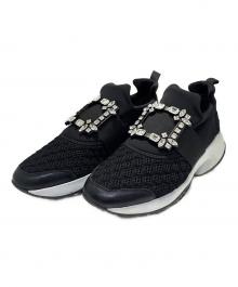 Roger Vivier（ロジェ ヴィヴィエ）の古着「ヴィヴ ラン スニーカー/RVW50624180KOTB999」｜ブラック