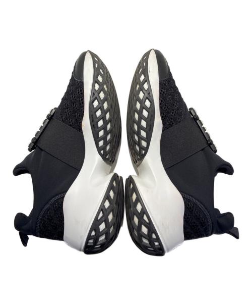 Roger Vivier（ロジェ ヴィヴィエ）Roger Vivier (ロジェ ヴィヴィエ) ヴィヴ ラン スニーカー/RVW50624180KOTB999 ブラック サイズ:39　1/2の古着・服飾アイテム