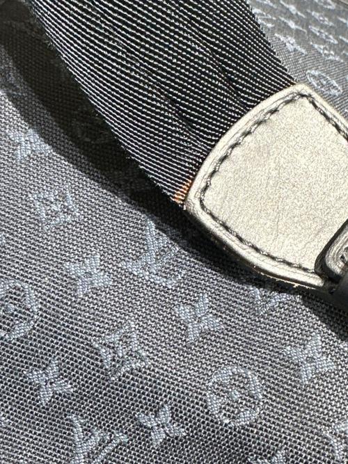 LOUIS VUITTON（ルイ ヴィトン）LOUIS VUITTON (ルイ ヴィトン) ミニ モンスリGM/Monogram Mini Montsouris GM ネイビー サイズ:GMの古着・服飾アイテム