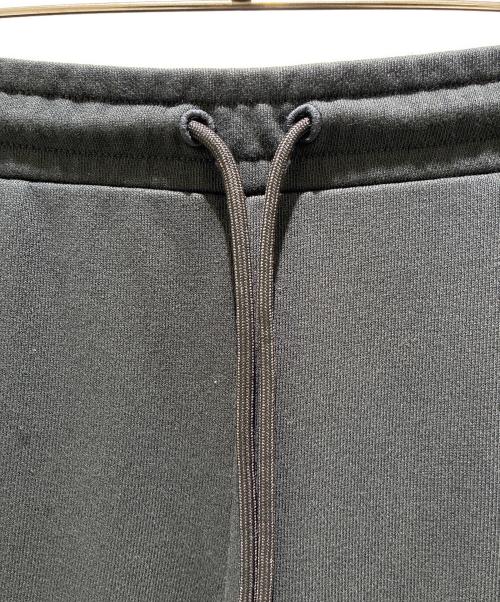 MONCLER（モンクレール）MONCLER (モンクレール) SWEAT BOTTOMS/Logo Patch Sweatpants/ロゴワッペン スウェットパンツ/K20918H00005 ブラック サイズ:XLの古着・服飾アイテム
