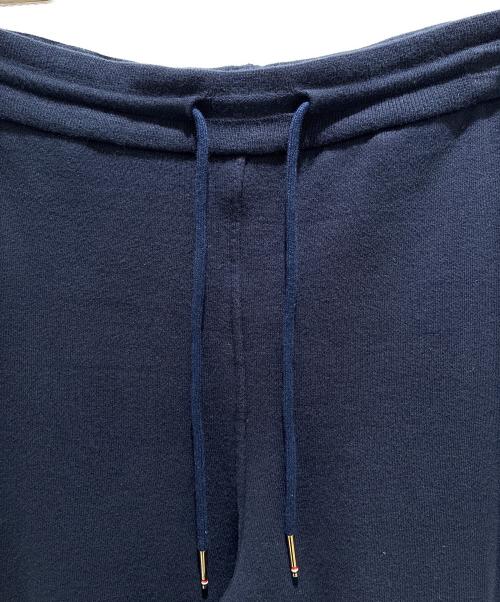 Thom Browne（トムブラウン）Thom Browne (トムブラウン) 4BAR クラシックスウェットパンツクラシック ループバック 4-BAR スウェットパンツ/MJQ008H-00535461 ネイビー サイズ:4の古着・服飾アイテム