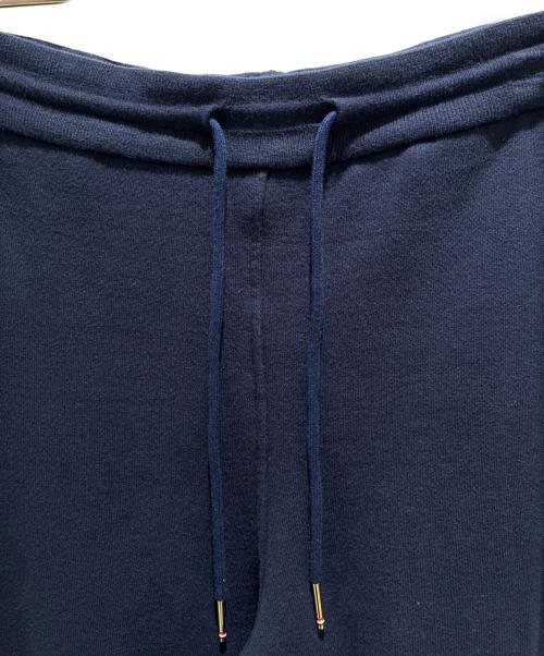 Thom Browne（トムブラウン）Thom Browne (トムブラウン) 4BAR クラシックスウェットパンツクラシック ループバック 4-BAR スウェットパンツ/MJQ008H-00535461 ネイビー サイズ:4の古着・服飾アイテム
