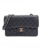 CHANELシャネル）の古着「マトラッセ23Wフラップチェーンショルダーバッグ/Classic Flap Bag Small」｜ブラック