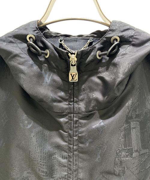 LOUIS VUITTON（ルイ ヴィトン）LOUIS VUITTON (ルイ ヴィトン) Monogram Nylon Hooded Jacket/モノグラムナイロンフーデットジャケット/RM251MM RBM HSB13W ブラック サイズ:54の古着・服飾アイテム