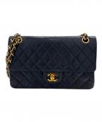 CHANELシャネル）の古着「Matelassé 25 Double Flap Chain Shoulder Bag/マトラッセ25 ダブルフラップチェーンショルダーバック」｜ブラック