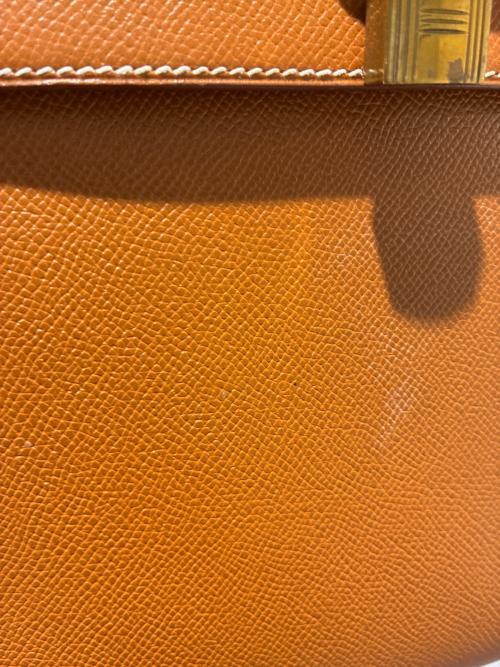 HERMES（エルメス）HERMES (エルメス) ケリー32外縫い/Kelly32Sellier/ゴールド/ゴールド金具/〇U刻印 ゴールド×G金具 サイズ:32の古着・服飾アイテム