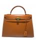 HERMES（エルメス）の古着「ケリー32外縫い/Kelly32Sellier/ゴールド/ゴールド金具/〇U刻印」｜ゴールド×G金具