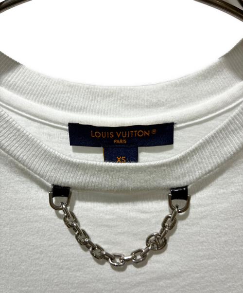 LOUIS VUITTON（ルイ ヴィトン）LOUIS VUITTON (ルイ ヴィトン) ネックチェーン反転ロゴプリントTシャツ ホワイト サイズ:XSの古着・服飾アイテム