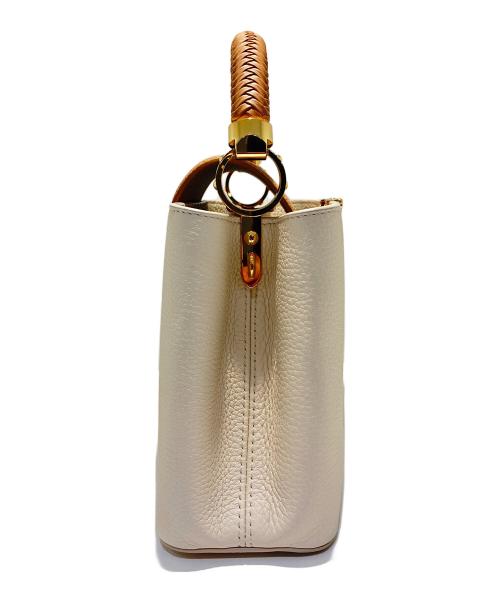 LOUIS VUITTON（ルイ ヴィトン）LOUIS VUITTON (ルイ ヴィトン) カプシーヌBB/Capucines BB  ベージュ×ホワイトの古着・服飾アイテム