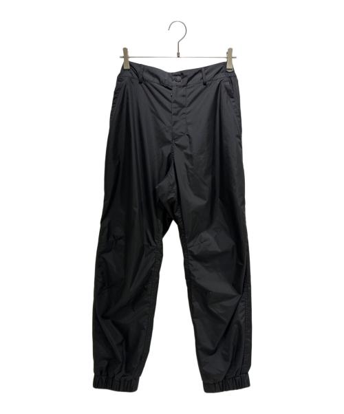 MONCLER（モンクレール）MONCLER (モンクレール) 21AWTROUSERSナイロンパンツ/G20972A00010 5399E ブラック サイズ:46の古着・服飾アイテム