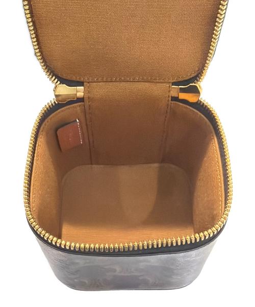 CELINE（セリーヌ）CELINE (セリーヌ) トリオンフ ミニ バニティケース/Triomphe Mini Vanity Case ブラウン サイズ:ミニの古着・服飾アイテム