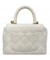 CHANEL (シャネル) ココハンドル ミニショルダーバッグ/CHANEL Coco Handle Extra Mini Chain Clutch ホワイト：620000円