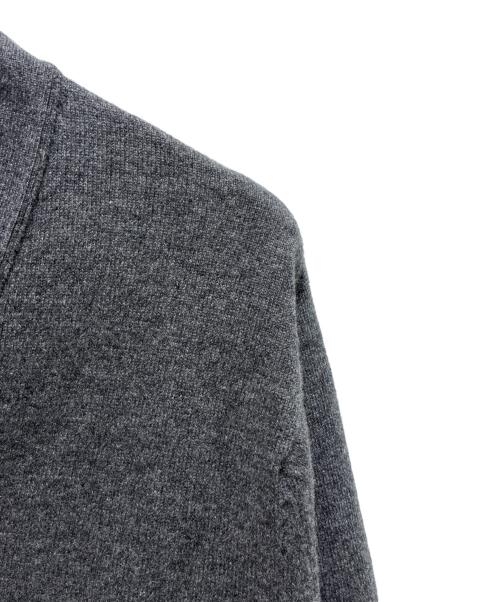 Thom Browne（トムブラウン）Thom Browne (トムブラウン) Classic Cashmere 4-Bar V-Neck Cardigan/クラシック カシミヤ 4-BAR Vネック カーディガン/MKC001A-00011 グレー サイズ:3の古着・服飾アイテム