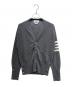 Thom Browne（トムブラウン）の古着「Classic Cashmere 4-Bar V-Neck Cardigan/クラシック カシミヤ 4-BAR Vネック カーディガン/MKC001A-00011」｜グレー