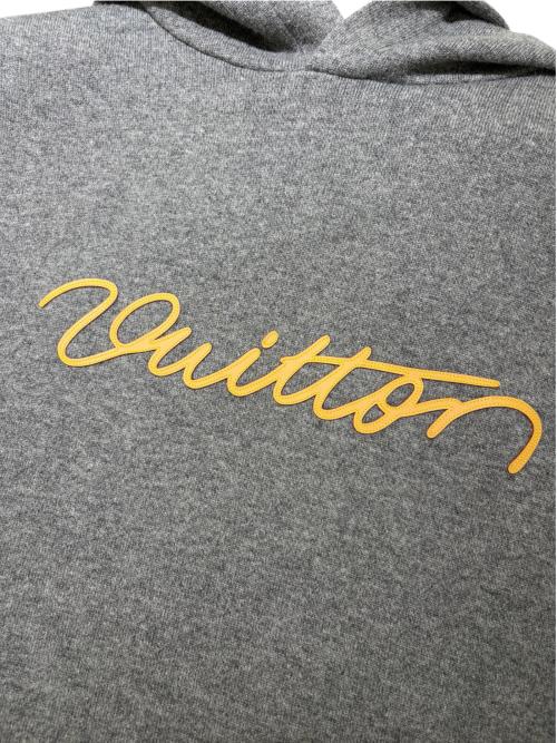 LOUIS VUITTON（ルイ ヴィトン）LOUIS VUITTON (ルイ ヴィトン) Signature Double-Faced Cashmere Hoodie/シグネチャーダブルフェイスカシミヤフーティー/1AJSNT グレー×イエロー サイズ:XLの古着・服飾アイテム