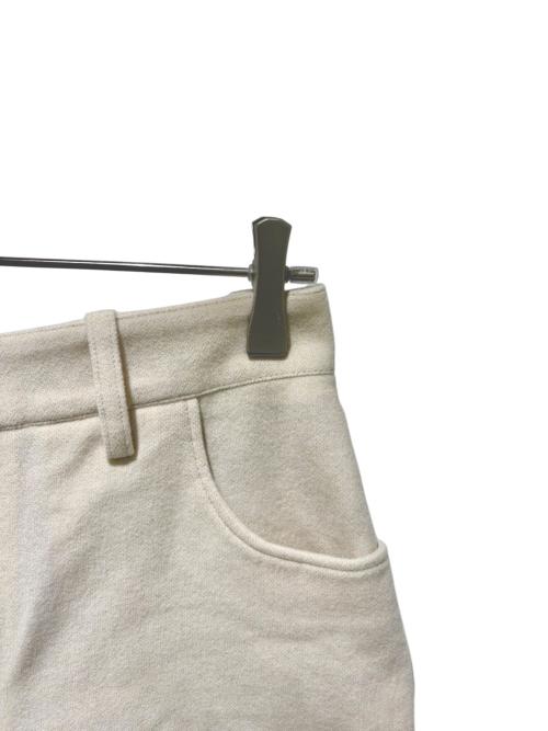 LOUIS VUITTON（ルイ ヴィトン）LOUIS VUITTON (ルイ ヴィトン) カフドウールカシミヤショートパンツ//Cuffed Wool-Cashmere Shorts/1AK0P0 アイボリー サイズ:34の古着・服飾アイテム