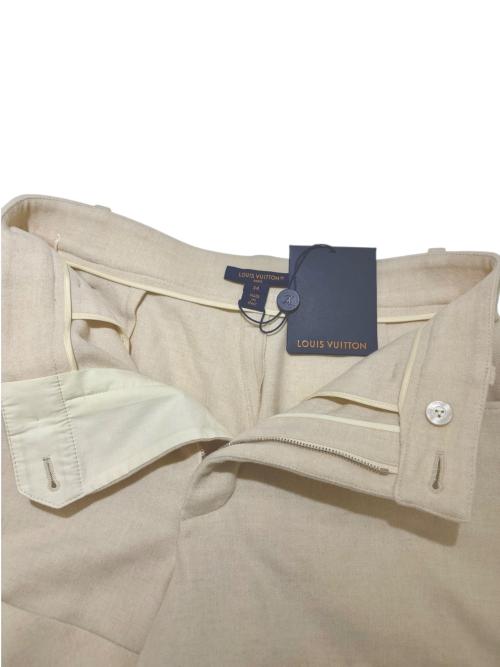 LOUIS VUITTON（ルイ ヴィトン）LOUIS VUITTON (ルイ ヴィトン) カフドウールカシミヤショートパンツ//Cuffed Wool-Cashmere Shorts/1AK0P0 アイボリー サイズ:34の古着・服飾アイテム