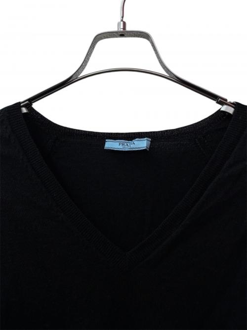 PRADA（プラダ）PRADA (プラダ) Vネックウールニット ブラック サイズ:38の古着・服飾アイテム