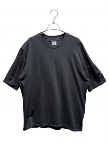 C.P COMPANY（シーピーカンパニー）の古着「半袖カットソー」｜ブラック