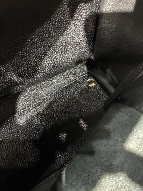 Salvatore Ferragamo（サルヴァトーレ フェラガモ）Salvatore Ferragamo (サルヴァトーレ フェラガモ) エイミー トートバッグ ブラック サイズ:-の古着・服飾アイテム