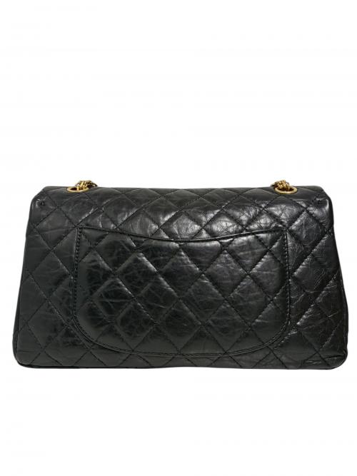 CHANEL（シャネル）CHANEL (シャネル) 2.55 Wフラップチェーンショルダーバッグ ブラック×ゴールド金具の古着・服飾アイテム