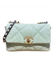 CHANEL（シャネル）の古着「フラップショルダーバッグ」｜グリーン