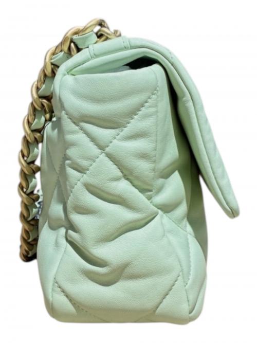 CHANEL（シャネル）CHANEL (シャネル) フラップショルダーバッグ グリーン サイズ:-の古着・服飾アイテム