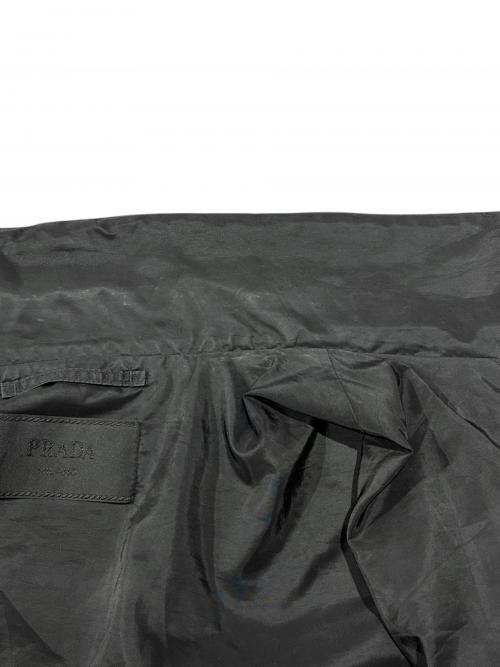 PRADA（プラダ）PRADA (プラダ) トライアングルプレートナイロンブルゾン/SGN998 R201 1060 ブラック サイズ:50の古着・服飾アイテム