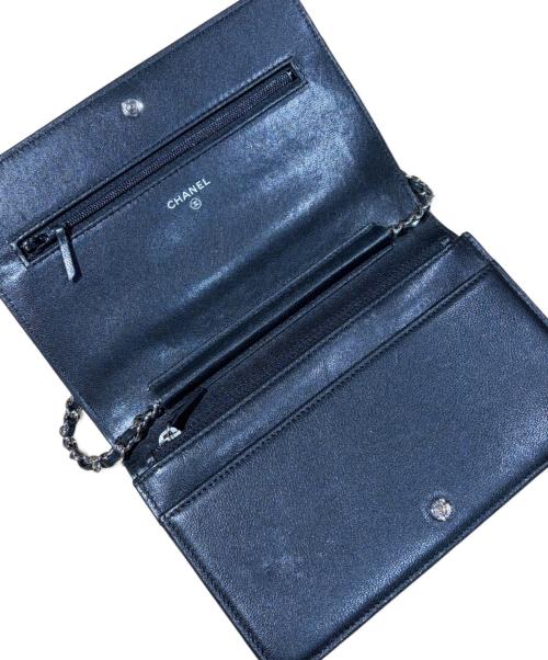 CHANEL（シャネル）CHANEL (シャネル) ショルダーウォレット ブラック×シルバー金具 サイズ:-の古着・服飾アイテム