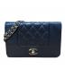CHANEL（シャネル）の古着「ショルダーウォレット」｜ブラック×シルバー金具