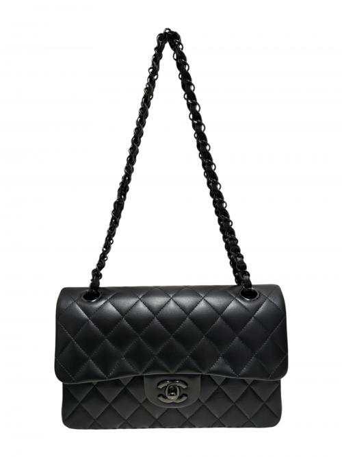 CHANEL（シャネル）CHANEL (シャネル) Wフラップチェーンショルダーバッグ マトラッセ23 ソーブラック A01113 ブラック×ブラック金具 サイズ:23の古着・服飾アイテム