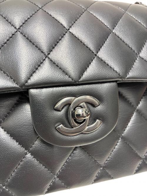 CHANEL（シャネル）CHANEL (シャネル) Wフラップチェーンショルダーバッグ マトラッセ23 ソーブラック A01113 ブラック×ブラック金具 サイズ:23の古着・服飾アイテム