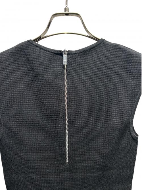 BOSS（ボス）BOSS (ボス) ノースリーブチュニック ブラック サイズ:XS 未使用品の古着・服飾アイテム