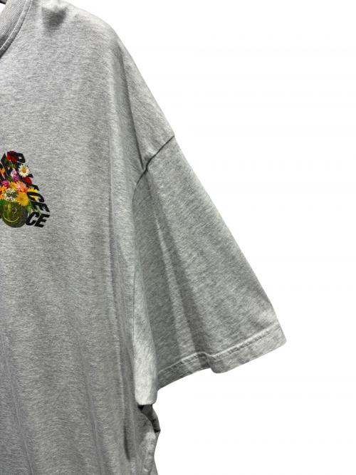 PALACE（パレス）PALACE (パレス) P-3 PUNCH T-SHIRT ライトグレー サイズ:XXLの古着・服飾アイテム