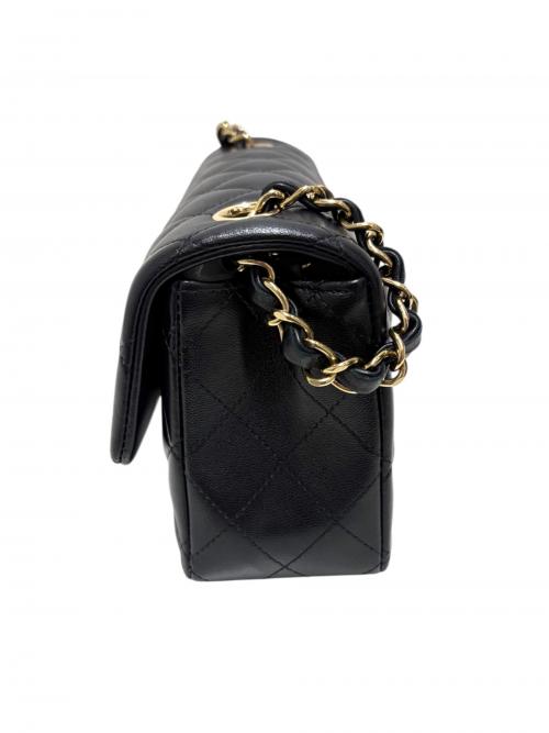 CHANEL（シャネル）CHANEL (シャネル) マトラッセ20 チェーンショルダーバッグ A69900 ブラック×シルバー金具 サイズ:20の古着・服飾アイテム
