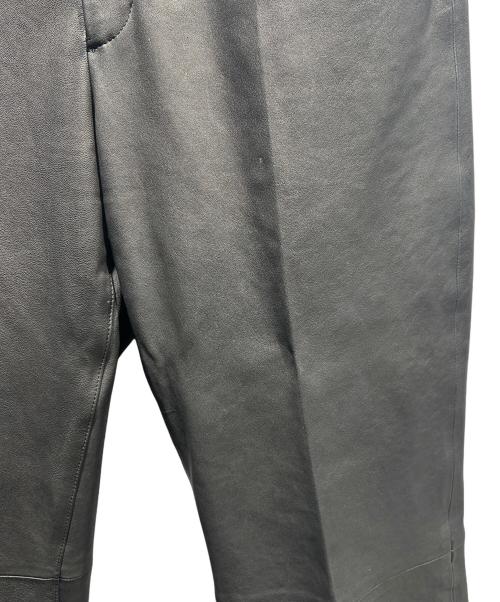 AURALEE（オーラリー）AURALEE (オーラリー) TEXTURED LAMB LEATHER PANTS ブラック サイズ:SIZE ５の古着・服飾アイテム
