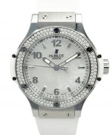 HUBLOT（ウブロ）の古着「BigBang All Whtite Diamonds Mother of Pearl ビッグ・バン オールホワイト ダイヤモンド マザーオブパール Ref.361.SE.6010.RW.1104 38mm ホワイトシェル文字盤」｜ホワイト