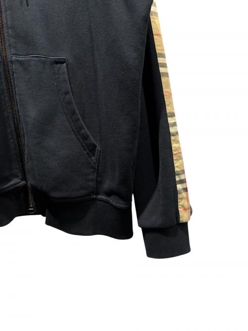 BURBERRY（バーバリー）BURBERRY (バーバリー) ノバチェックスリーブジップパーカー/8025684 ブラック サイズ:Mの古着・服飾アイテム