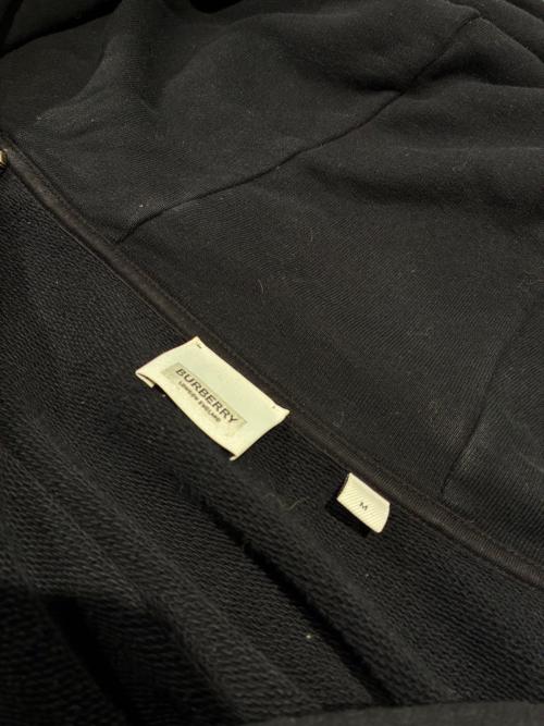 BURBERRY（バーバリー）BURBERRY (バーバリー) ノバチェックスリーブジップパーカー/8025684 ブラック サイズ:Mの古着・服飾アイテム