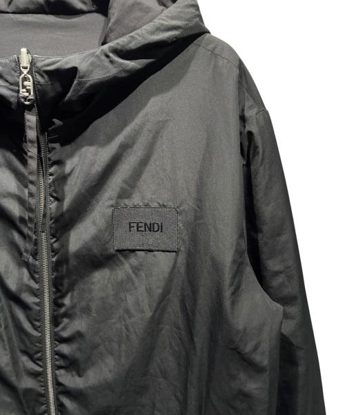 FENDI（フェンディ）FENDI (フェンディ) リバーシブルダウンジャケット ブラック サイズ:52の古着・服飾アイテム