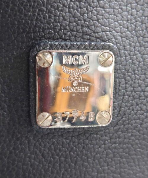 MCM（エムシーエム）MCM (エムシーエム) スタークバックパック ブラック サイズ:-の古着・服飾アイテム