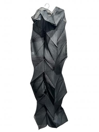中古・古着通販】ISSEY MIYAKE (イッセイミヤケ) プリーツワンピース