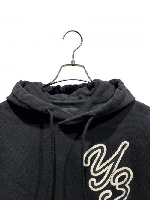 Y-3（ワイスリー）Y-3 (ワイスリー) GRAPHIC LOGO HOODIE ブラック サイズ:Mの古着・服飾アイテム