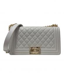 CHANEL（シャネル）の古着「Boy Chanel Chain Shoulder Bag25 ボーイシャネル 25 チェーンショルダーバッグ」｜ライトグレー