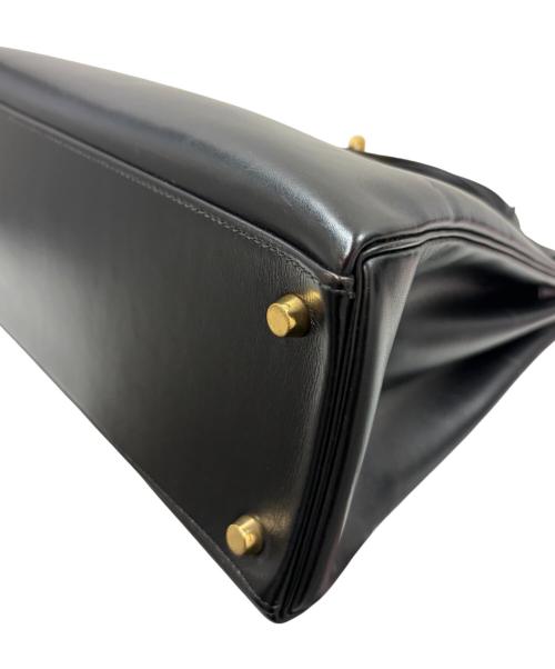 HERMES（エルメス）HERMES (エルメス) Kelly 28 ケリー 28/内縫い/ボックスカーフ/ブラック/▢F刻印：2002年製造/ゴールド金具 ブラック サイズ:28の古着・服飾アイテム