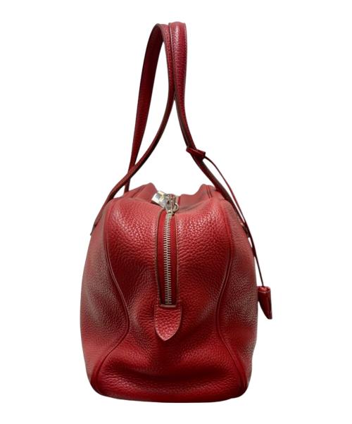 HERMES（エルメス）HERMES (エルメス) ヴィクトリア35/トリヨンクレマンス/レッド系/▢O刻印：2011年製造/シルバー金具 レッド系 サイズ:35の古着・服飾アイテム