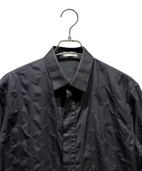 DIOR HOMME（ディオール オム）DIOR HOMME (ディオール オム) BEE刺繍総柄長袖シャツ ブラック サイズ:38の古着・服飾アイテム