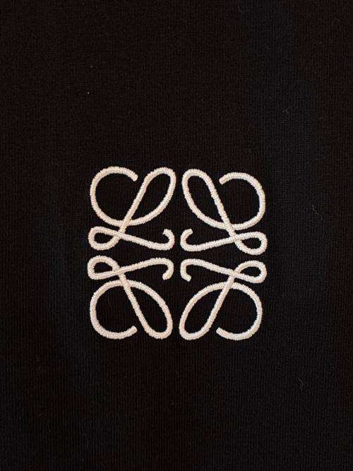 LOEWE（ロエベ）LOEWE (ロエベ) アナグラム刺繍Tシャツ ブラック サイズ:XLの古着・服飾アイテム