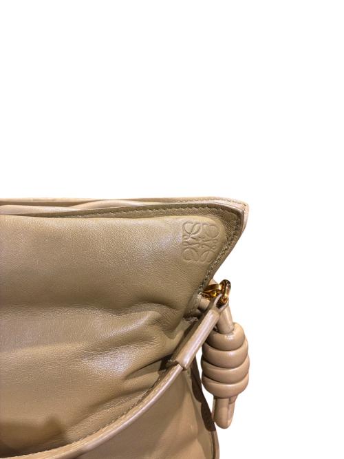 LOEWE（ロエベ）LOEWE (ロエベ) ショルダーバッグ カーキの古着・服飾アイテム